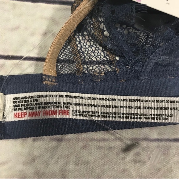 NWT Free People Hour of Dawn Lace Bra - Sz 32D - Picture 5 of 6